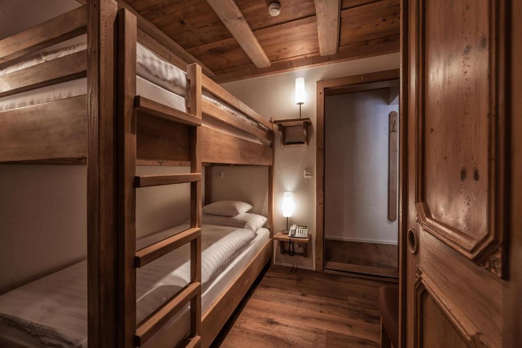 Hotel Schoenegg Wengen Chambre photo